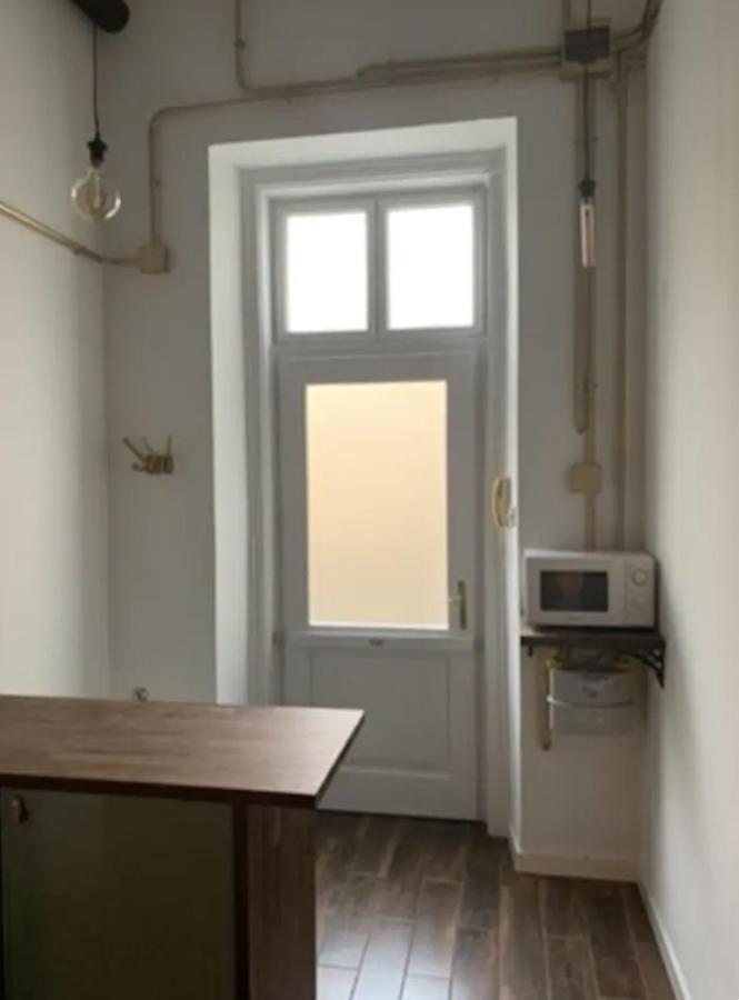 Award Winning Luxury Studio In The Heart Of Budapest In Historical Building Exterior foto
